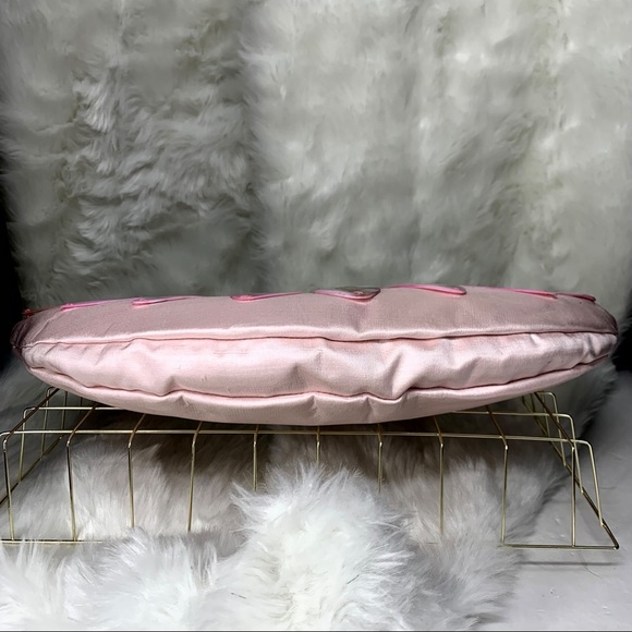 Vintage Shell Embellished Acrylic Handle Clutch - Picture 9 of 12